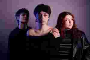 Adwaith chat Dydd Miwsig Cymru and forthcoming new album ‘Solas’