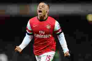 Arsenal’s Alex-Oxlade Chamberlain is pretty good at drums