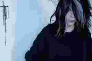 Alice Glass releases 'NIGHTMARES' video