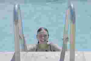 Angel Olsen shares video for monster track 'Sister'