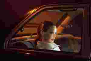 Anna Calvi joins forces with Perfume Genius for arresting cover of Bonnie Prince Billy’s ‘I See A Darkness’