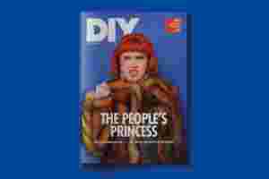 CMAT is the cover star of DIY’s November 2025 issue!