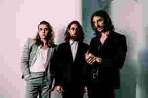 Demob Happy return with new single ‘Mother Machine’