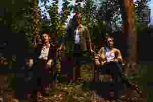 Demob Happy - The Grown-Ups Are Talking