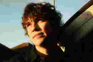 The Neu Bulletin (Dermot Henry, holybones, MLEKO and more!)