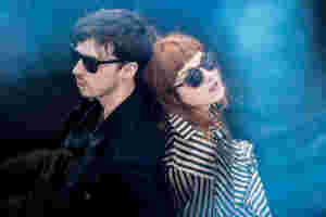 Estrons are going on a new UK tour in February