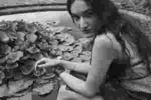 Etta Marcus - Devour