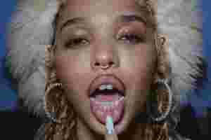 FKA twigs announces new mixtape ‘CAPRISONGS’