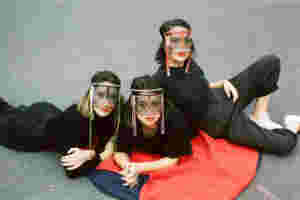 Haiku Hands share ‘Squat’