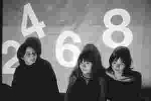 Horsegirl
 - Phonetics On And On
