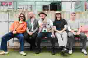 IDLES offer up new track ‘Rabbit Run’ taken from forthcoming film Caught Stealing