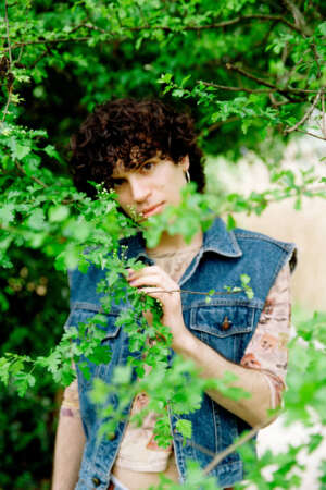 Jacob Alon talks identity, memory, and debut album 'In Limerence'