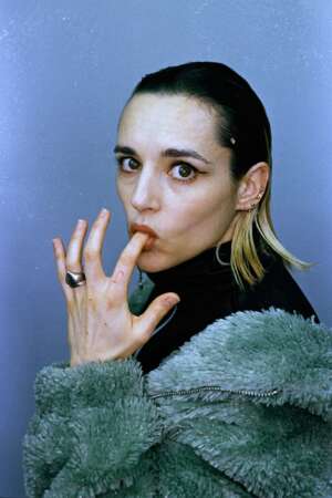 Jehnny Beth on Oasis, working as a solo artist, and new album 'You Heartbreaker, You'