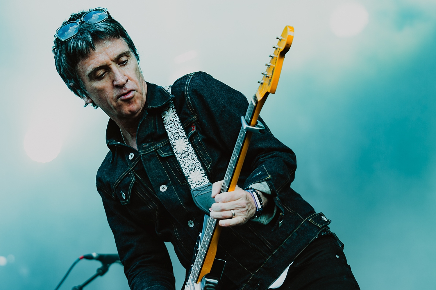 Johnny Marr ジョニー・マー Out In The Field Johnny Marr announces biggest ever solo show at London's Wembley