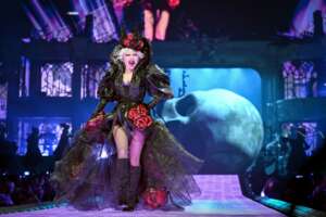 ミュージシャン Gaga Lady Gaga, The O2, London review • DIY Magazine