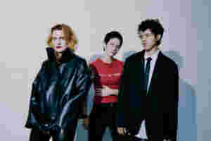 MUNA preview ‘Dancing On The Wall’ with defiant new track ‘So What’