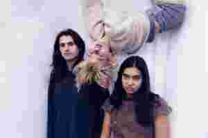 mary in the junkyard share plans for 2026 UK/EU and North America tour; release new single ‘New Muscles’