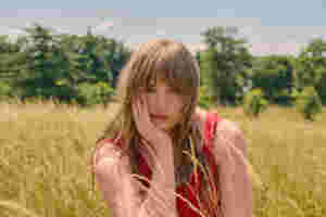 Nell Mescal shares new single ‘Carried Away’