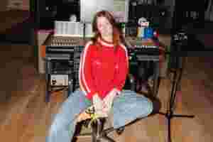 Orla Gartland shares new track 'At The End Of The Day'