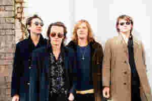 Watch Palma Violets play ‘Girl, You Couldn’t Do Much Better On The Beach’ on Corden