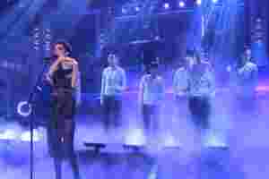 Watch St. Vincent give live debut to ‘Teenage Talk’ on Fallon