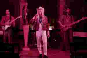 Sundara Karma unveil new video for 'The Changeover'