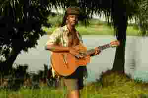 Get To Know… Tommy WÁ