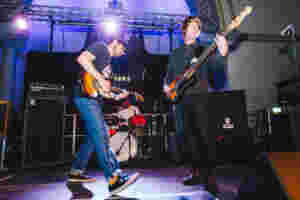 ​Traams talk their incoming Fluffer Pit Party show​: "Anything can happen"