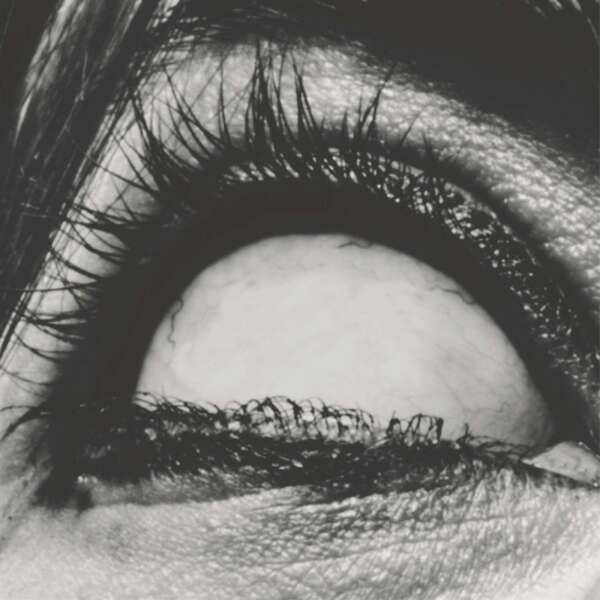<strong>A Place To Bury Strangers - Pinned</strong>