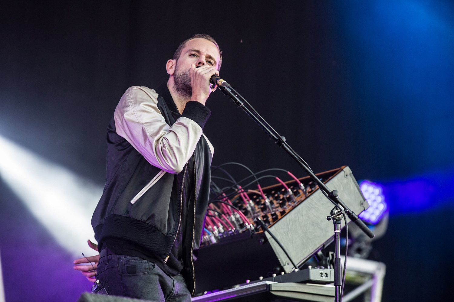 Latitude 2016: M83