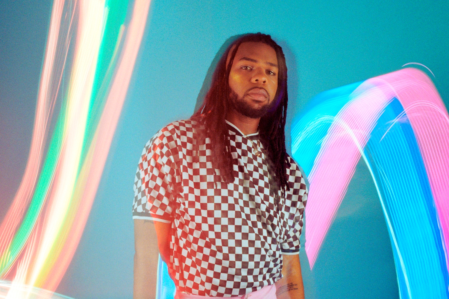 MNEK announces debut album ‘Language’, shares ‘Crazy World’