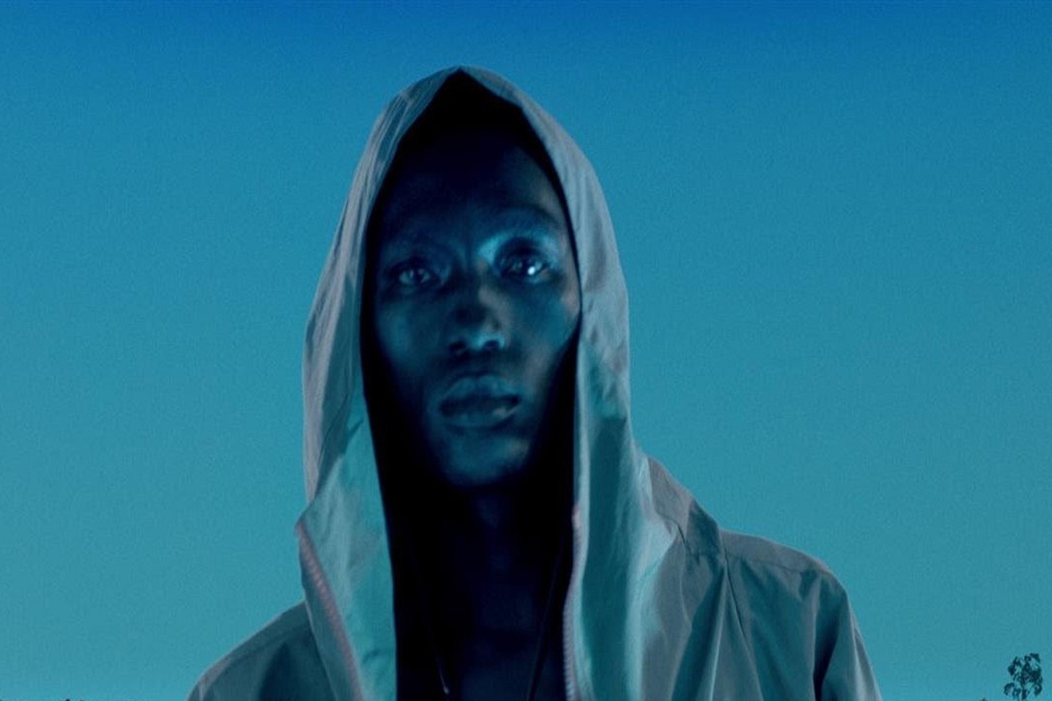 MNEK escapes reality in the video for ‘Paradise’