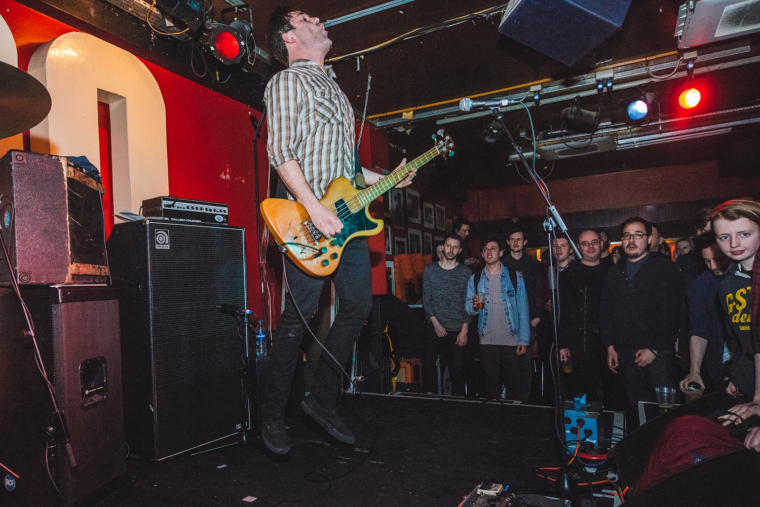 Metz showcase new album tracks at frenzied London gig​