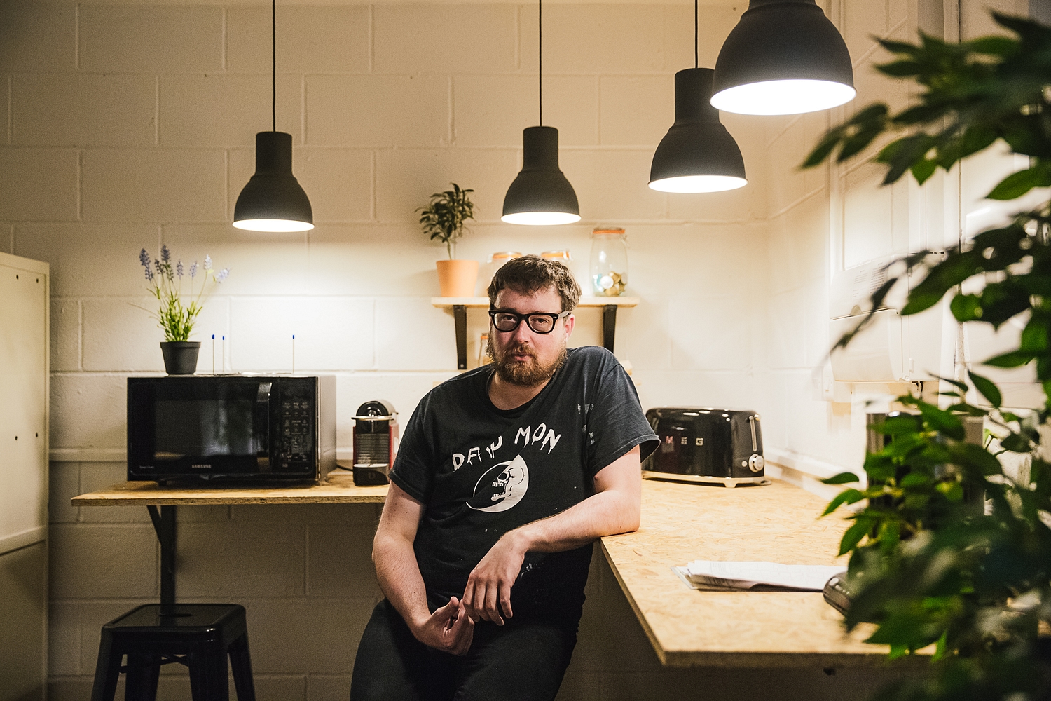 Hookworms’ MJ shares new song as Family Scraps