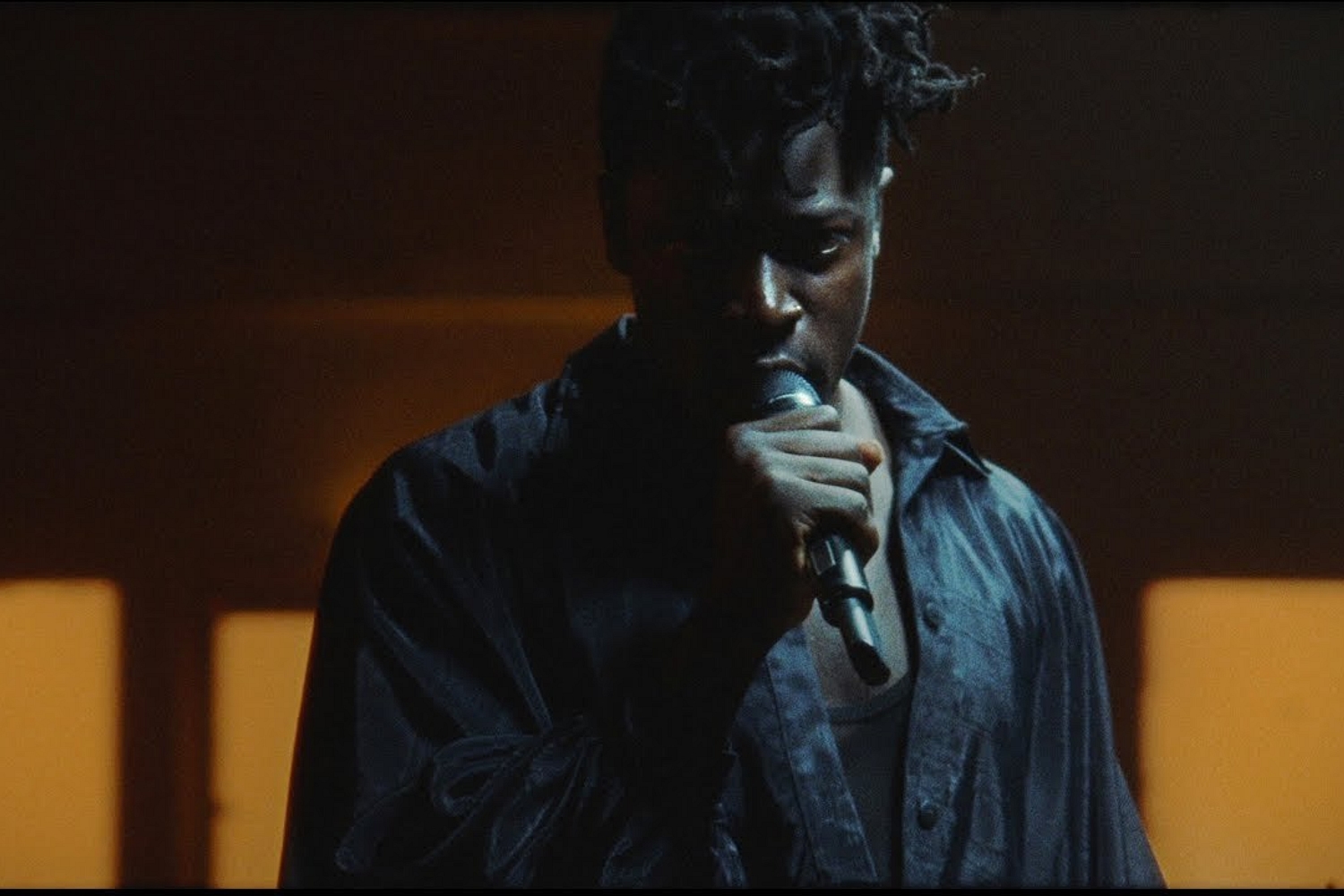 Moses Sumney shares one-take performance video of ‘Rank & File’