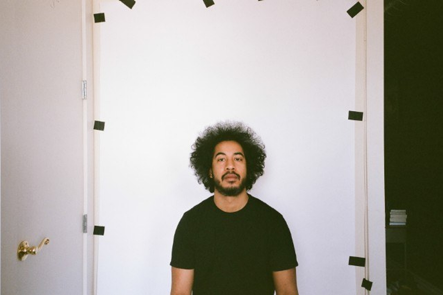 Maneka share new single ‘Dracula’