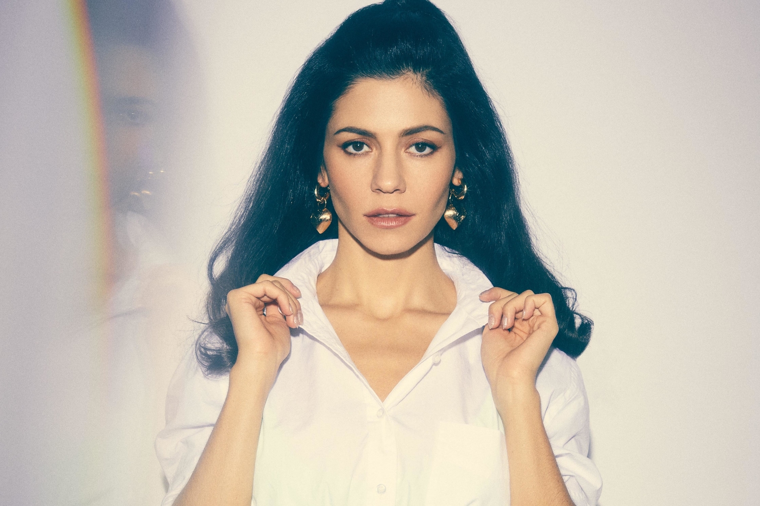 Marina announces new album ‘Love + Fear’