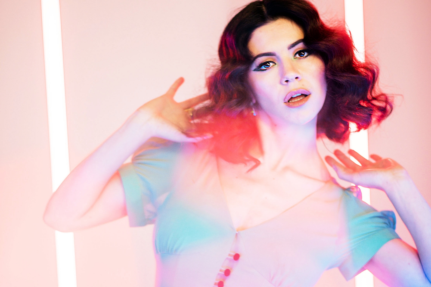 Marina & The Diamonds shares new album update