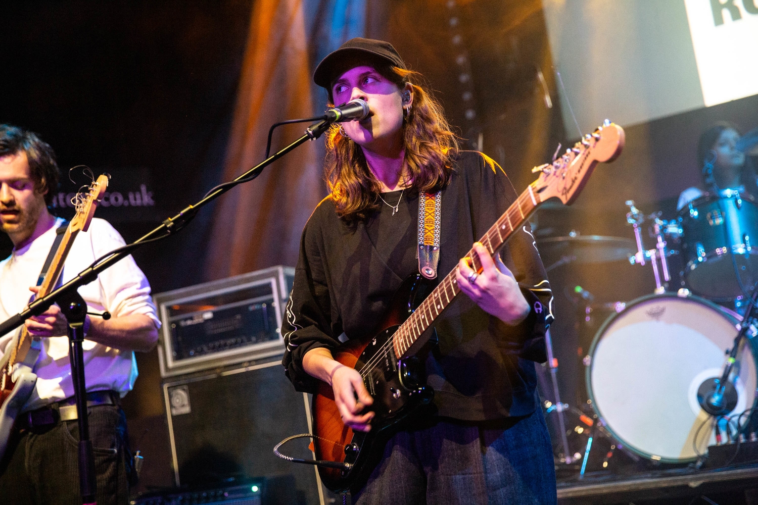Surfbort, Crack Cloud, Pottery and more shine bright on Day One of The Great Escape 2019
