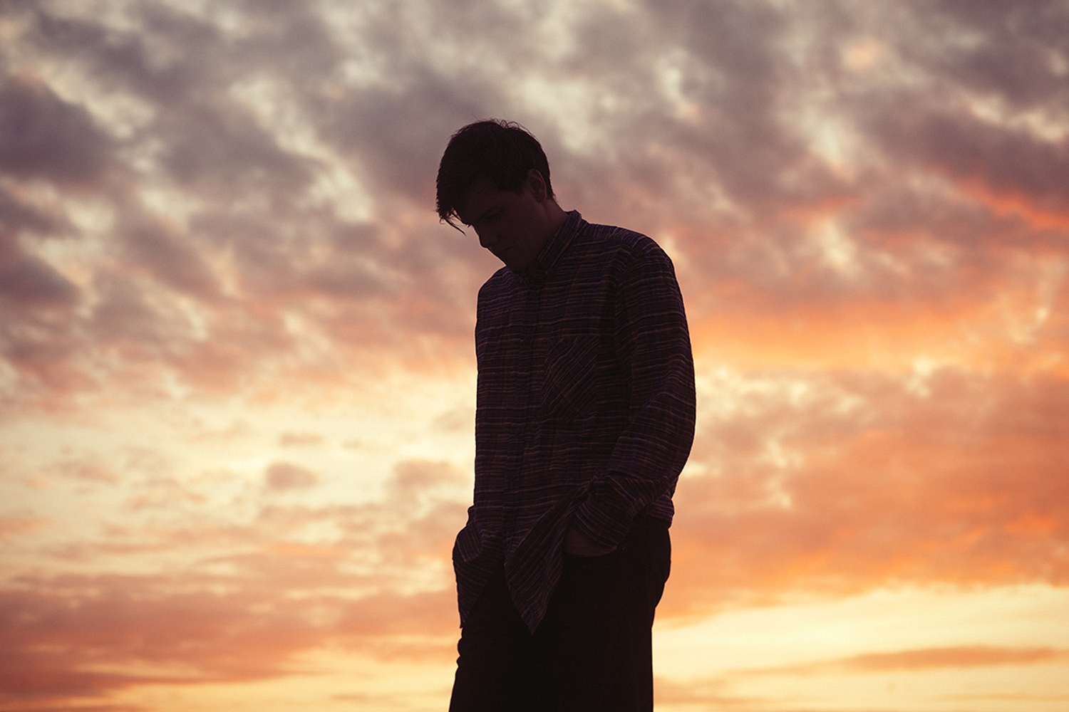 Mas Ysa reveals new single ‘Look Up’