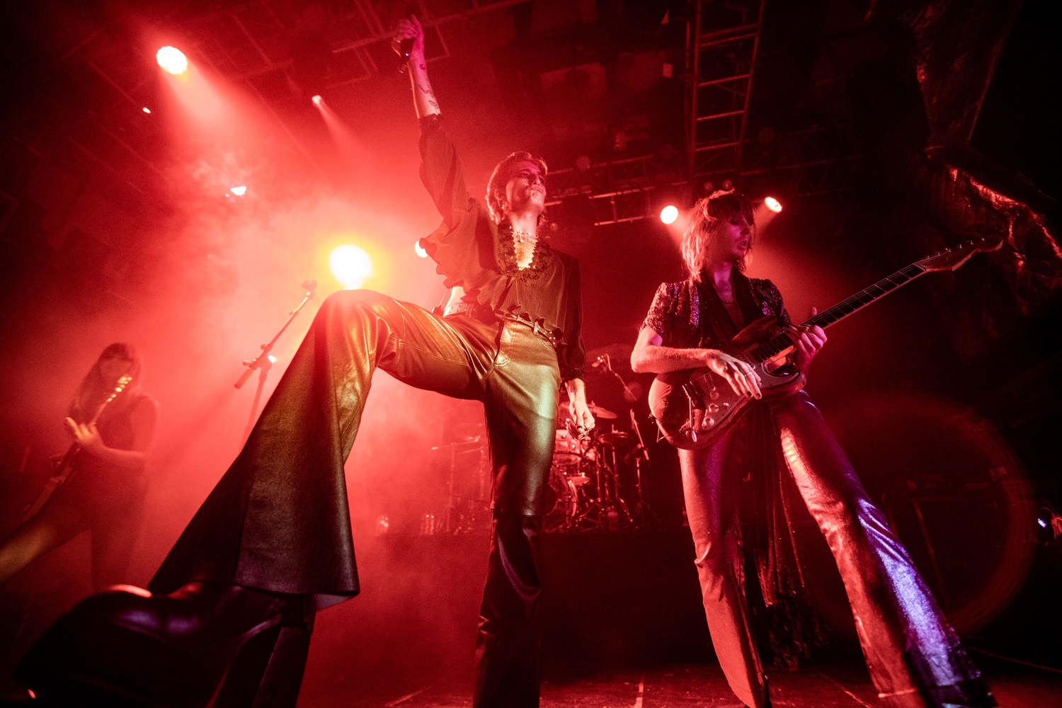 Get a glimpse of Måneskin's surprise London show