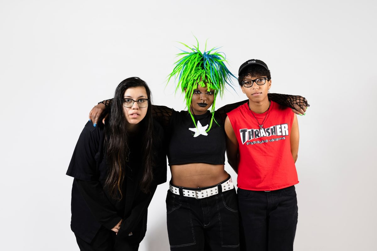 Meet Me @ The Altar drop new track 'Strangers' - Vimarsana News