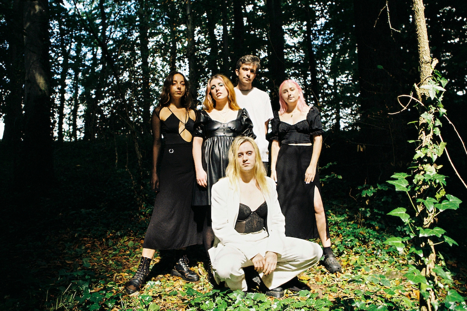 M(h)aol release new single ‘Therapy’