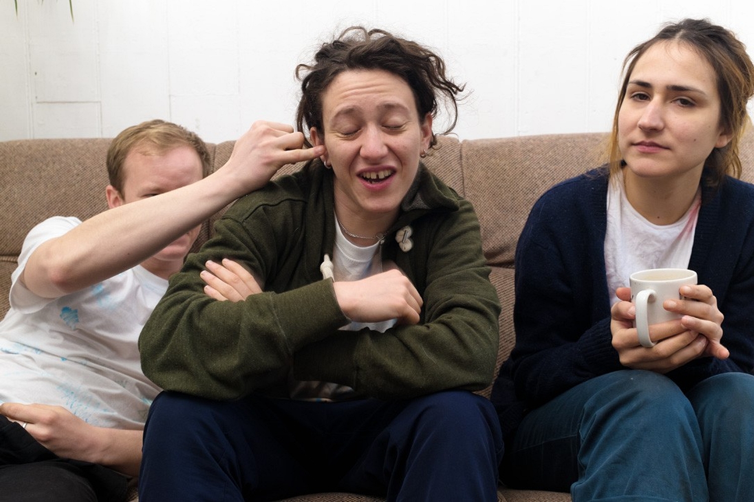 Micachu & The Shapes share new video for ‘Sea Air’