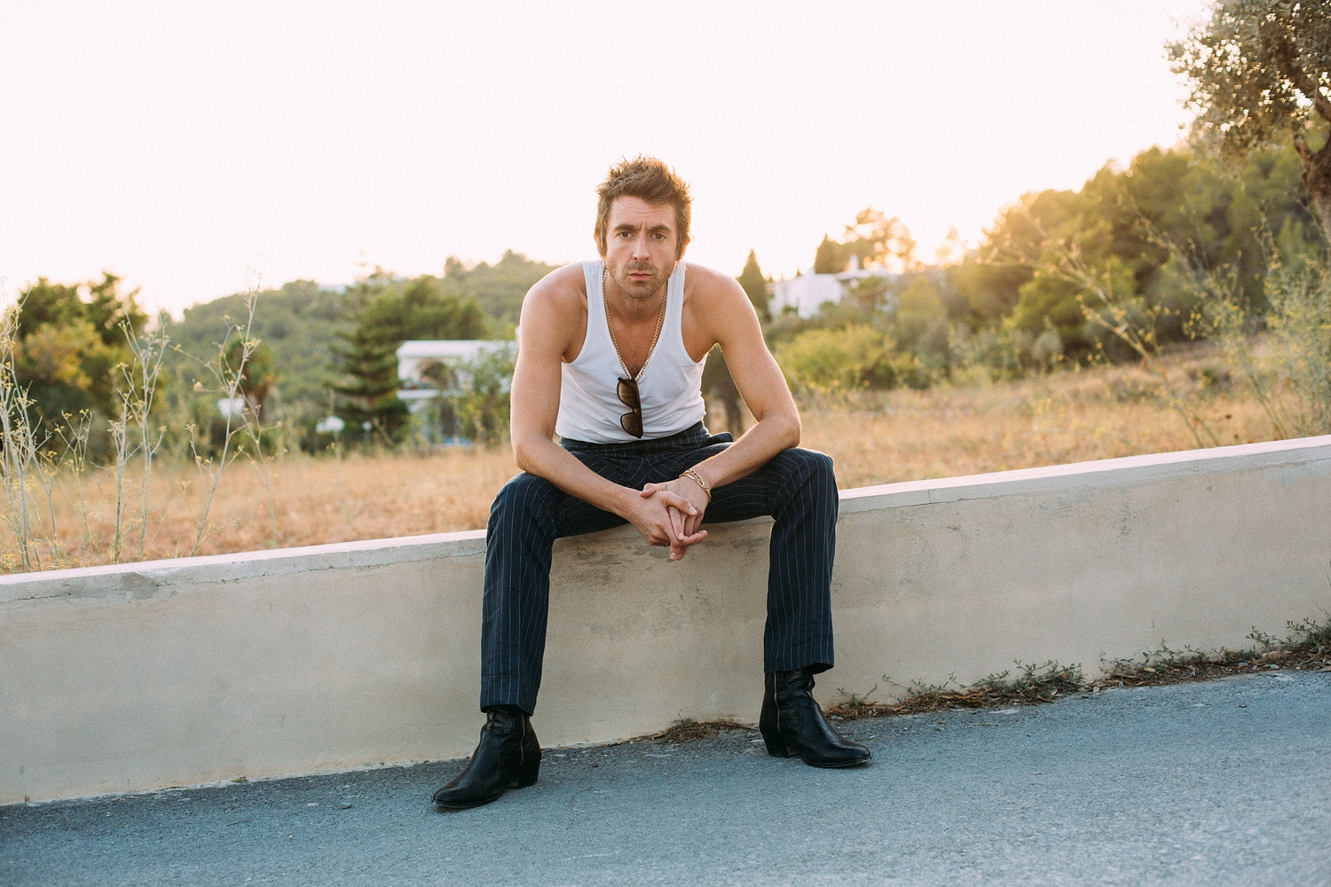 Miles Kane reveals new single ‘Blame It On The Summertime’