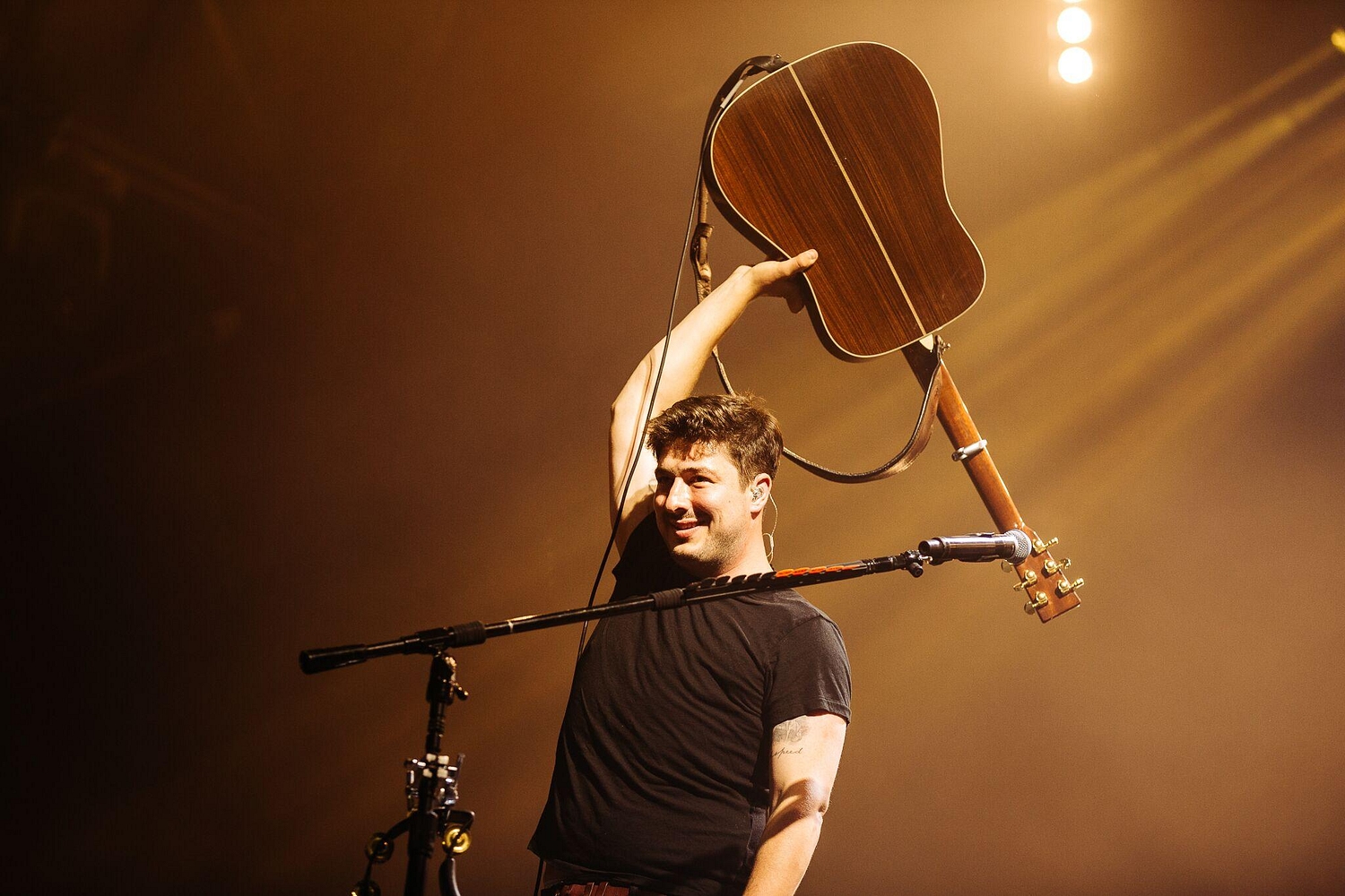 Mumford & Sons bring a cast of friends along to headline Latitude 2017 day two