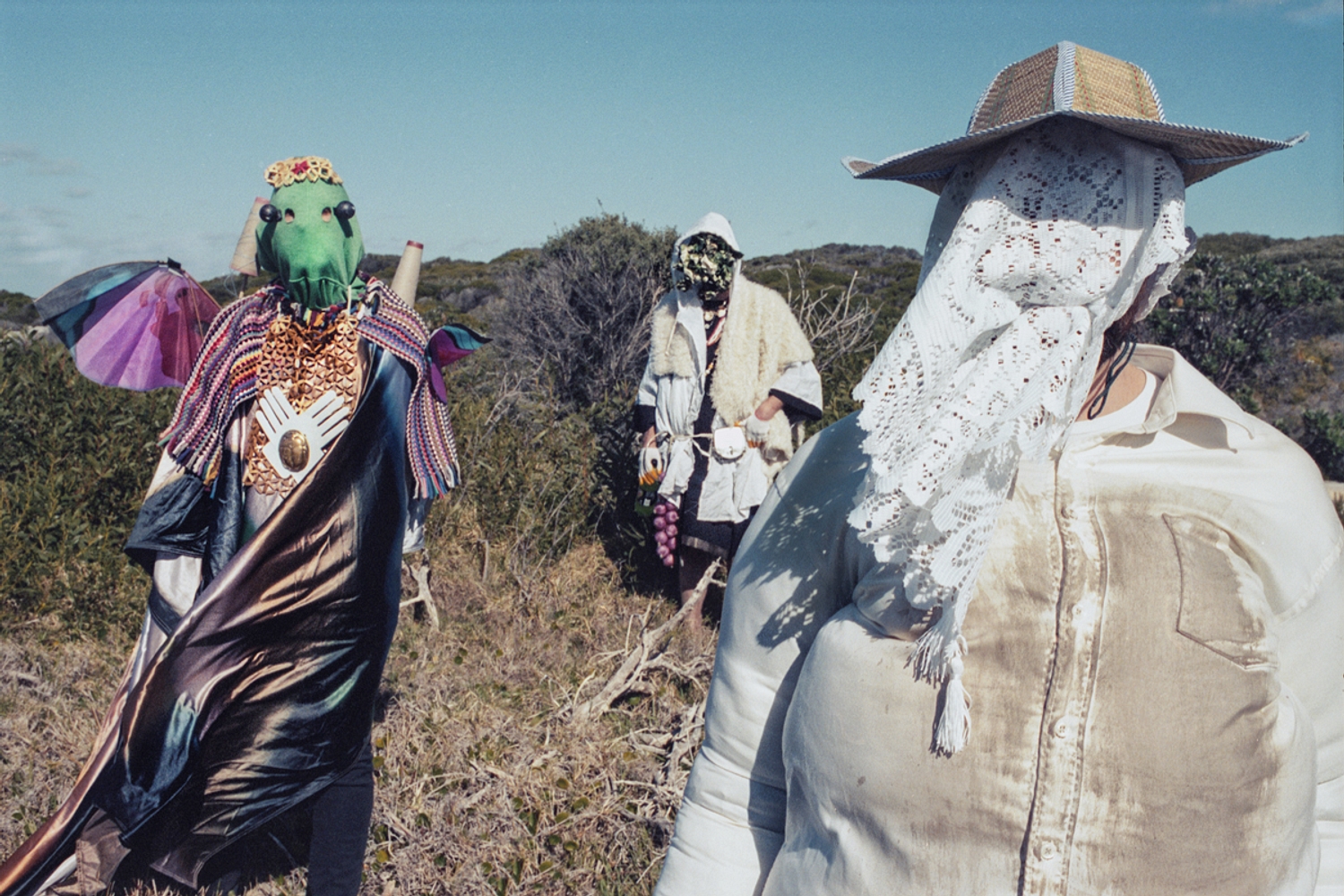 Mysteries break their silence: “We wanted to push the needle back towards listening and imagination”