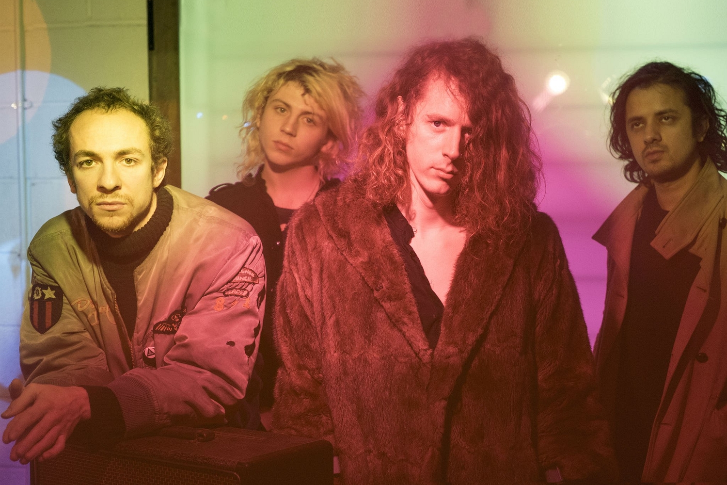 Turning On An Axis: Mystery Jets