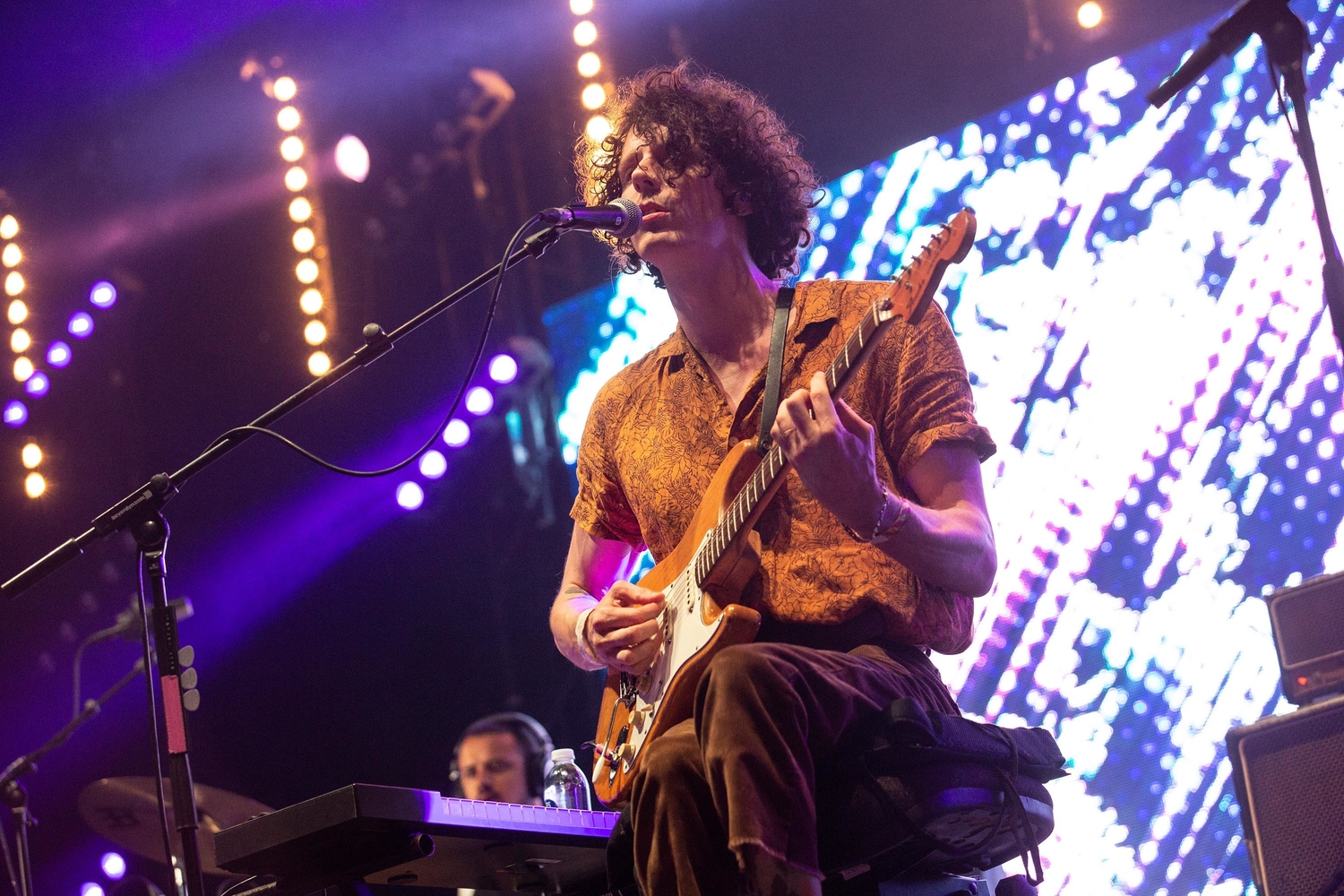 Mystery Jets announce new album ‘A Billion Heartbeats’, share new single ‘Screwdriver’