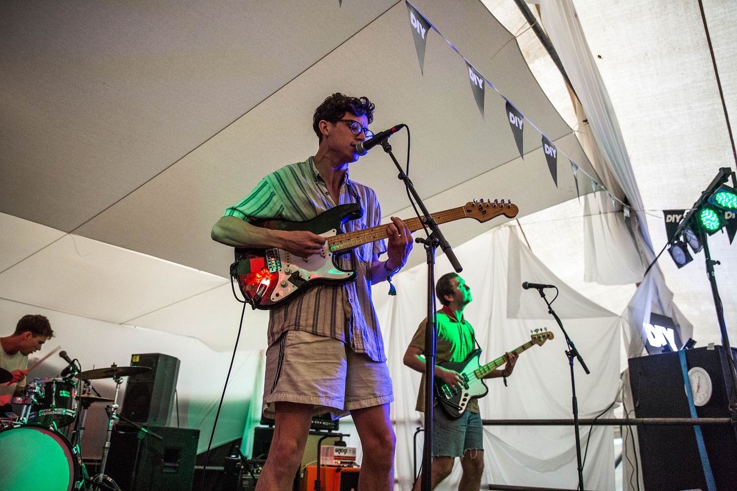 The Magic Gang and Abattoir Blues are going on tour together!